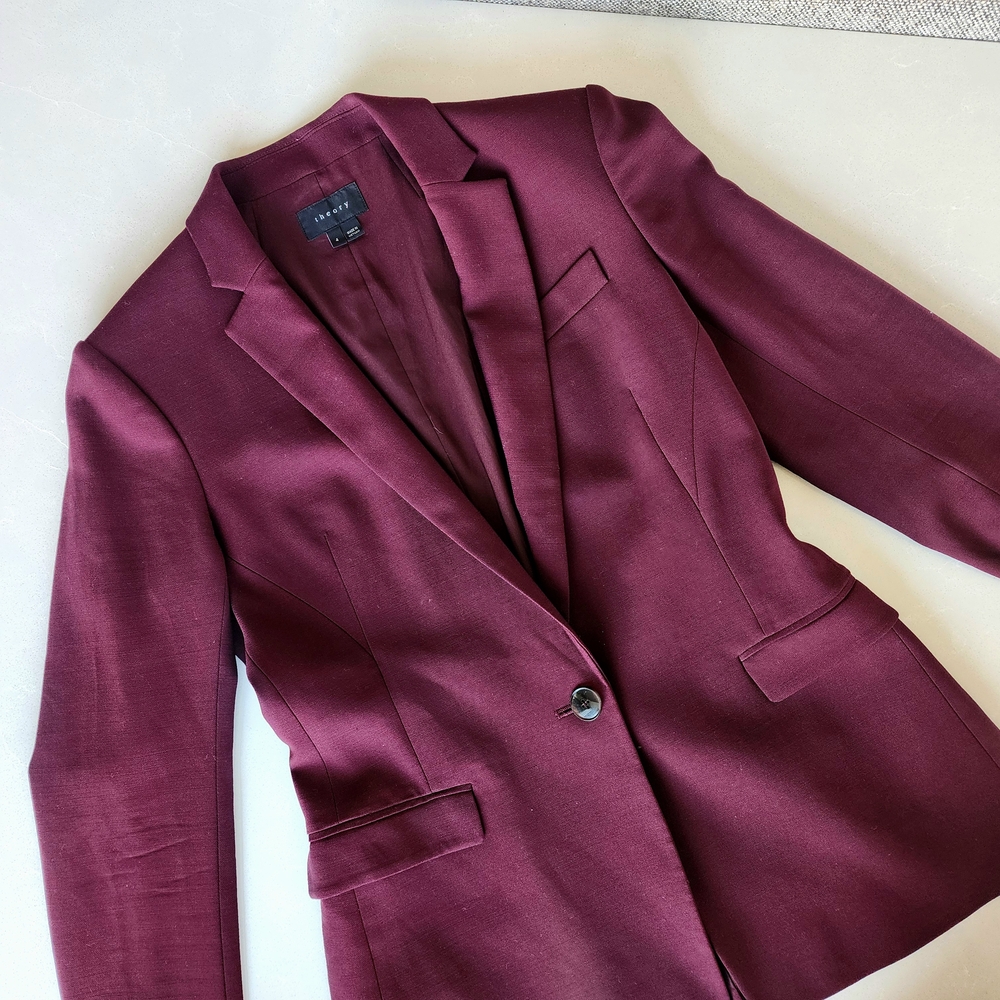 Theory Etiennette Burgundy Wool Blazer